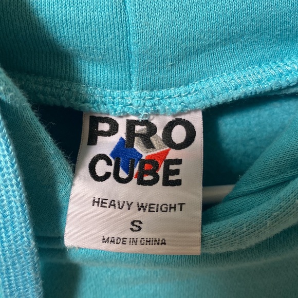 Among Us Pro Cube Hoodie - Picture 3 of 5